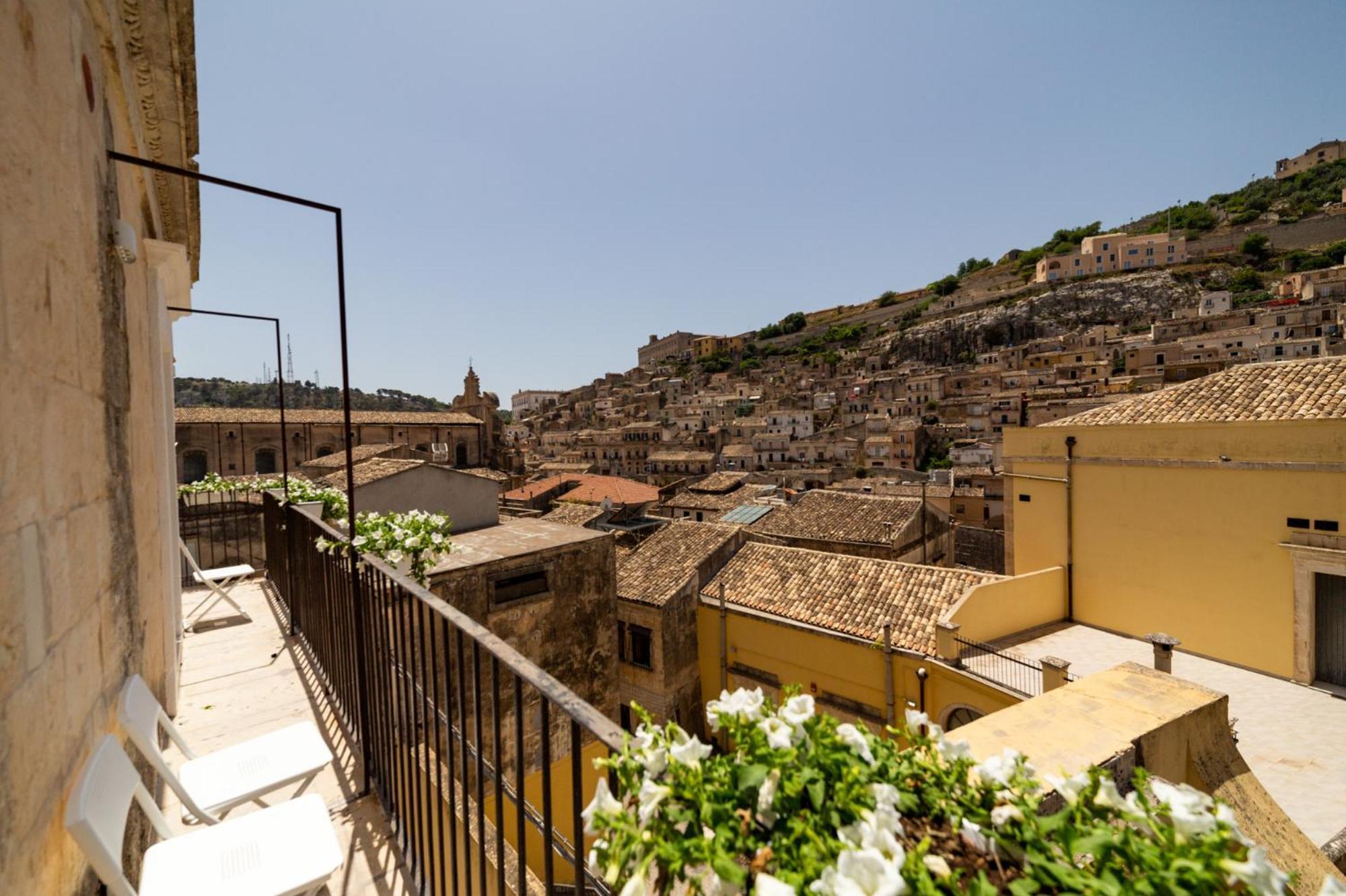 A Casa Di Cassi Hotel Modica Buitenkant foto